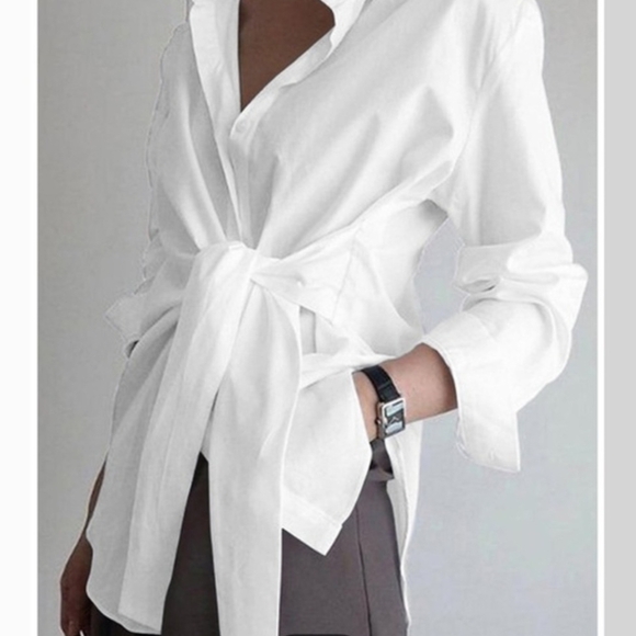 Commense Tops - NWT Commense White Button-Down Tie-Waist Shirt